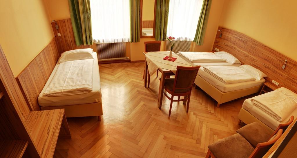 Pension Jahn Salzburg Szoba fotó